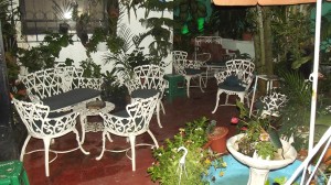 patio-BAR-CAFE-Tn