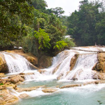 Salto de Aguas Blancas