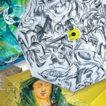 Ojalá que llueva, la sombrilla como objeto de arte / Una instalación de arte itinerante.