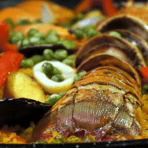 El restaurante El Mesón de la Cava celebra 8va Fiesta de la Langosta