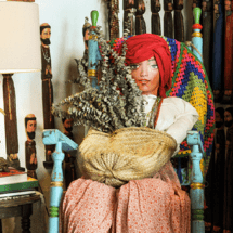 Fina artesanía en el Espacio Desirée Cepeda de la Zona Colonial de Santo Domingo