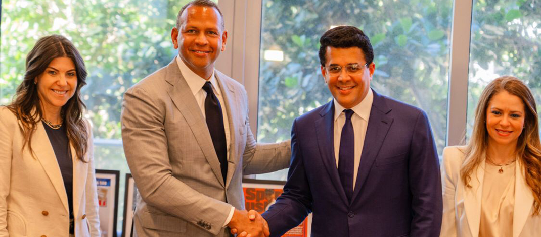 DAVID COLLADO Y ALEX RODRÍGUEZ ANUNCIAN INVERSIÓN DE MIL MILLONES DE DÓLARES EN PLAYA GRANDE