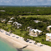 Tortuga Bay Puntacana consolida su liderazgo en lujo con el distintivo Cinco Diamantes de la AAA