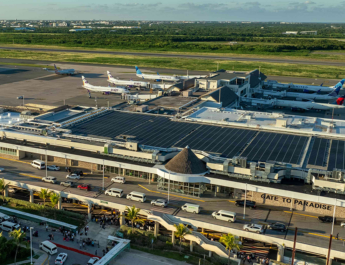 Aeropuerto de Punta Cana es reconocido como el “Mejor Aeropuerto de Centroamérica y el Caribe” en los World Airport Awards 2026