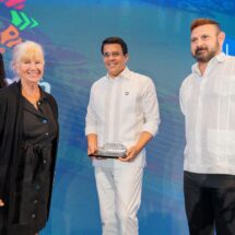 La FCCA destacó el liderazgo del ministro en el fortalecimiento y crecimiento del turismo de cruceros en República Dominicana.