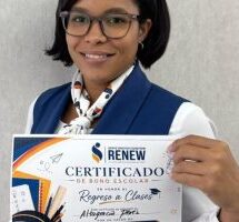 Renew entrega bonos escolares a hijos de sus colaboradores