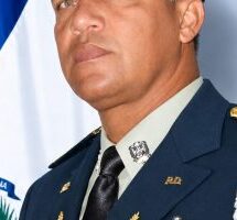 Mayor general celebra su cumpleaños tras un largo servicio en la vida castrense dominicana